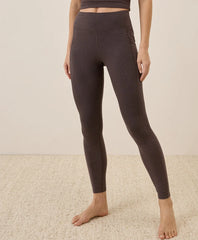 clearance on the go-to pocket legging